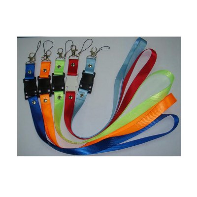 FLASH DRIVE WITH LANYARD