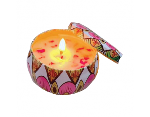 Scented candle in tin